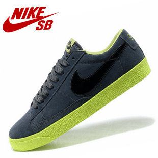 Tênis Nike nubuck casuais